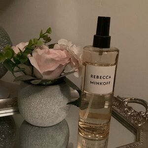 Rebecca minkoff signature fragrance